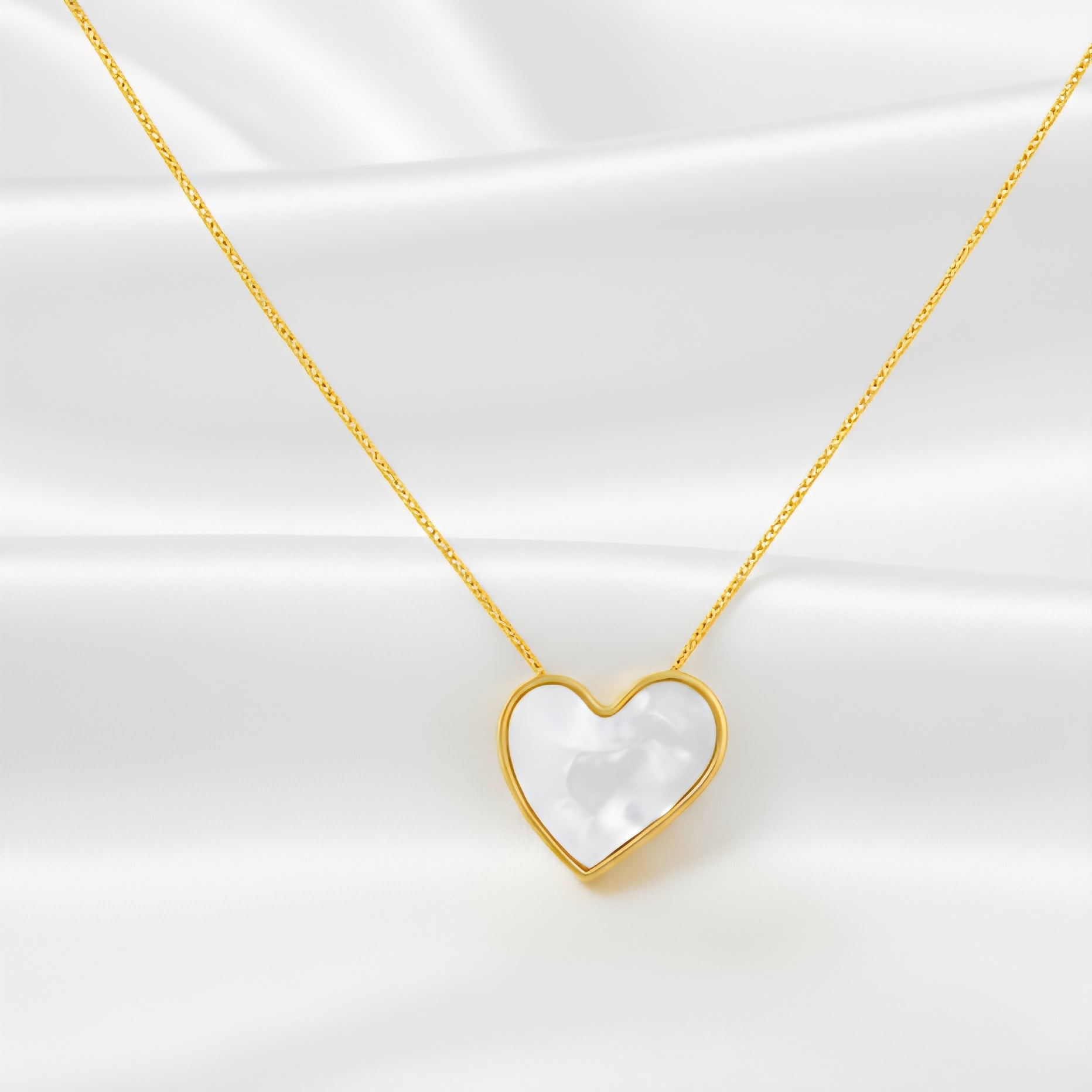Heart Pearl Necklace