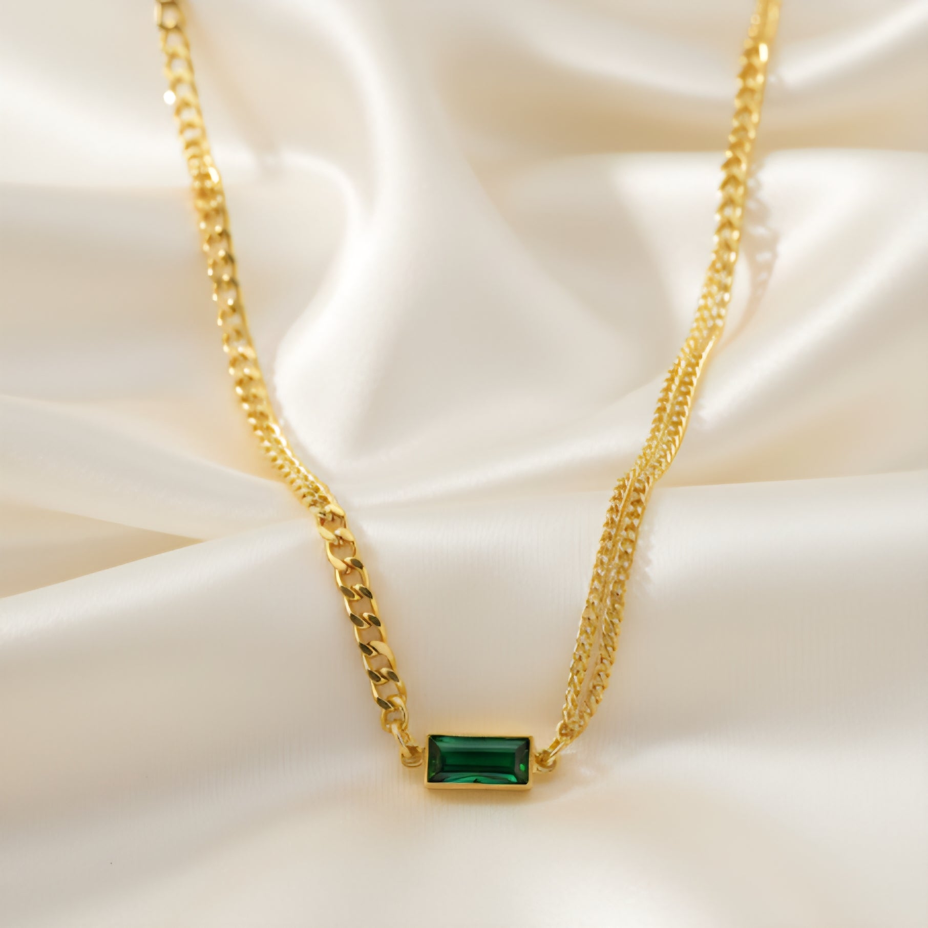 Emerald Rectangle Pendant