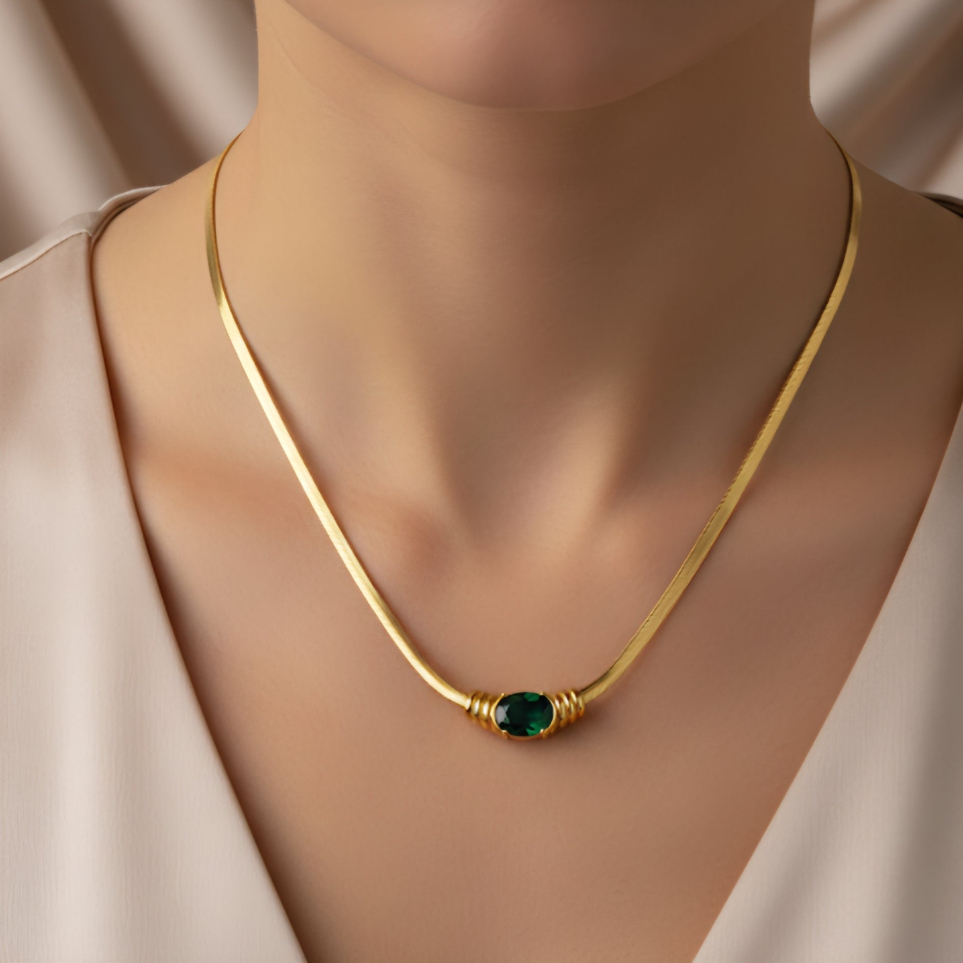 Emerald Oval Pendant