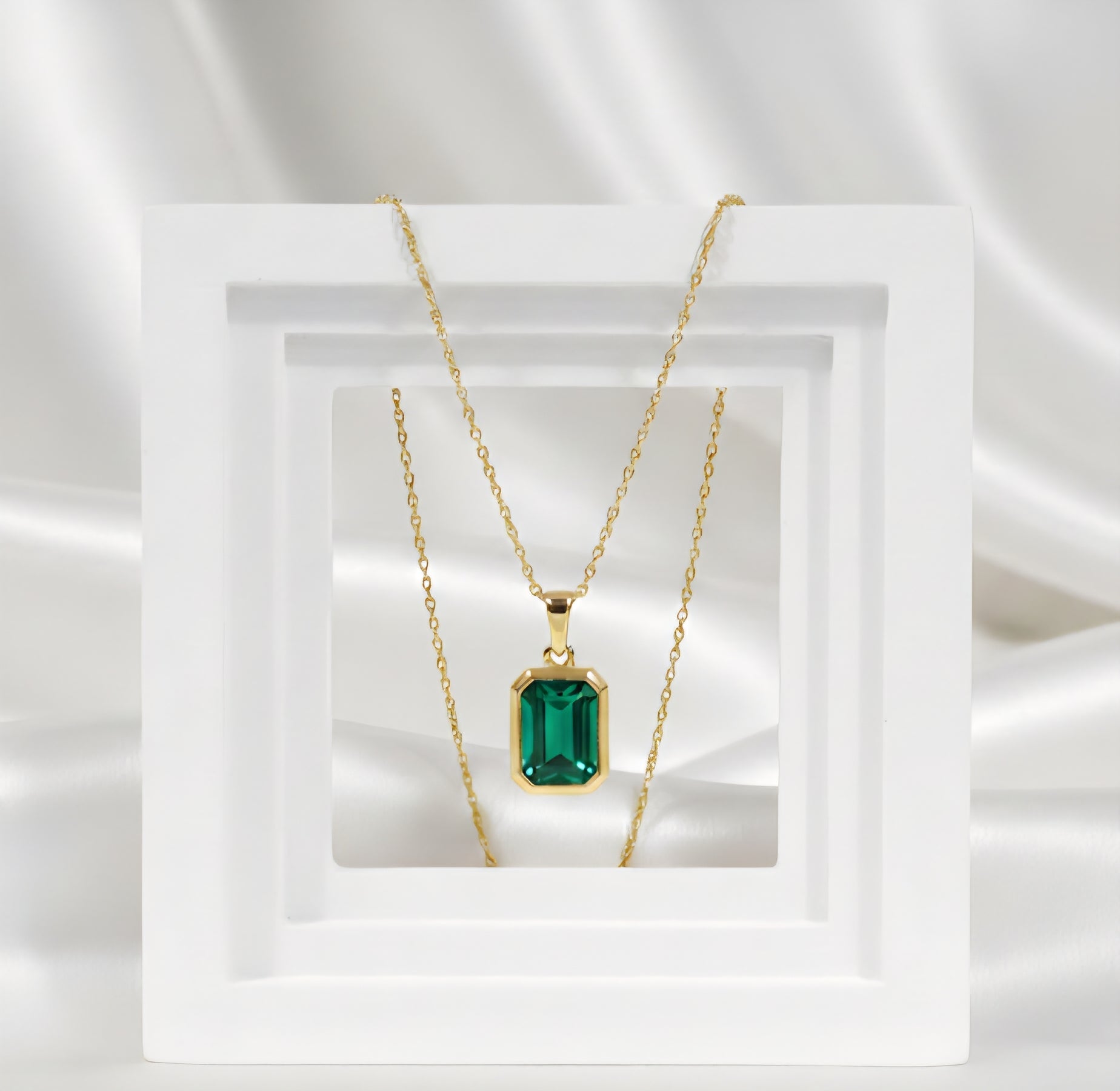 Emerald Rectangle Necklace