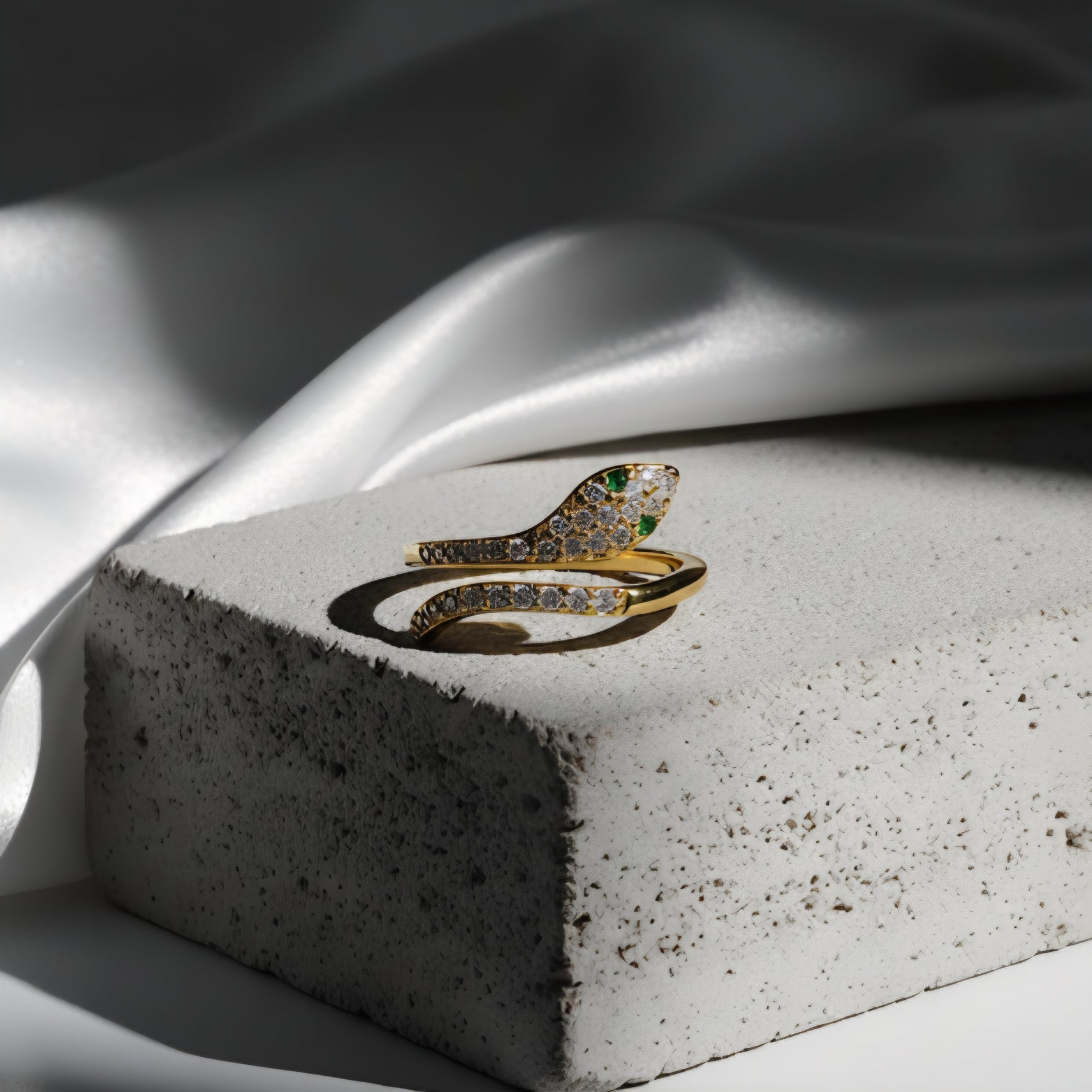 Snake CZ Ring