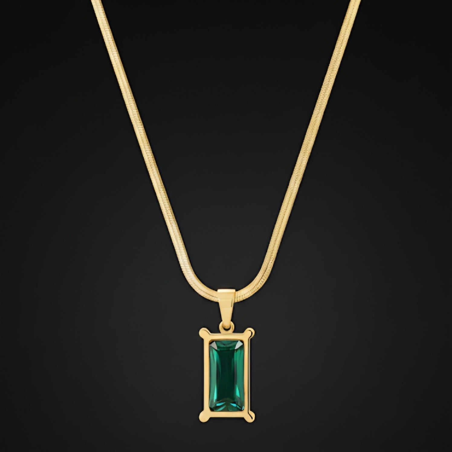 Emerald Minimal Pendant