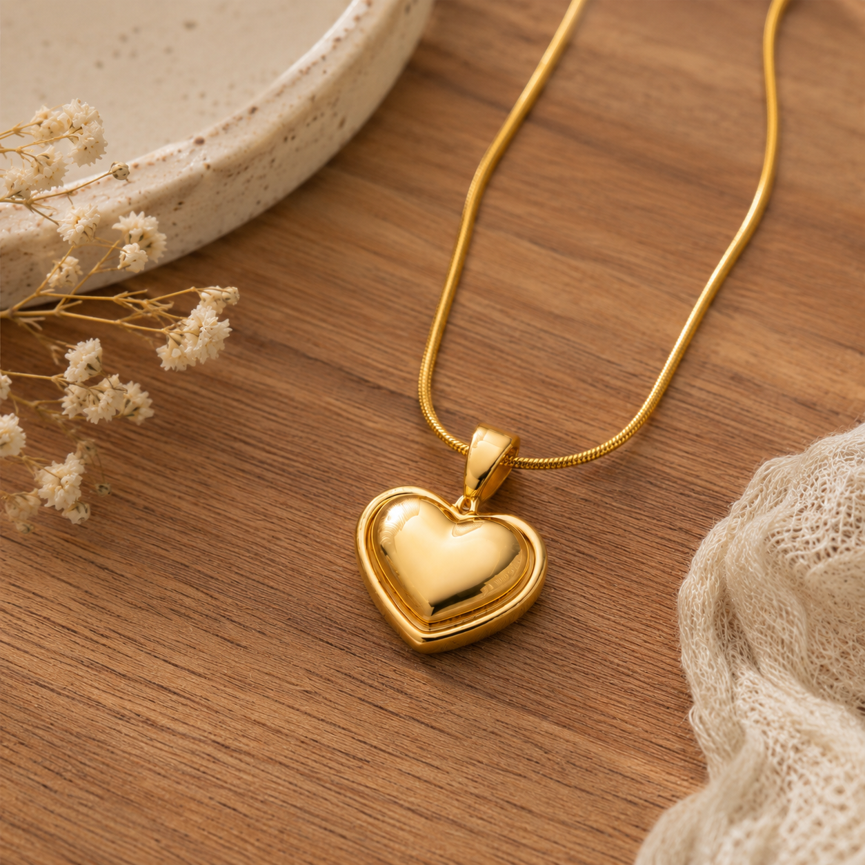 Glossy Heart Locket