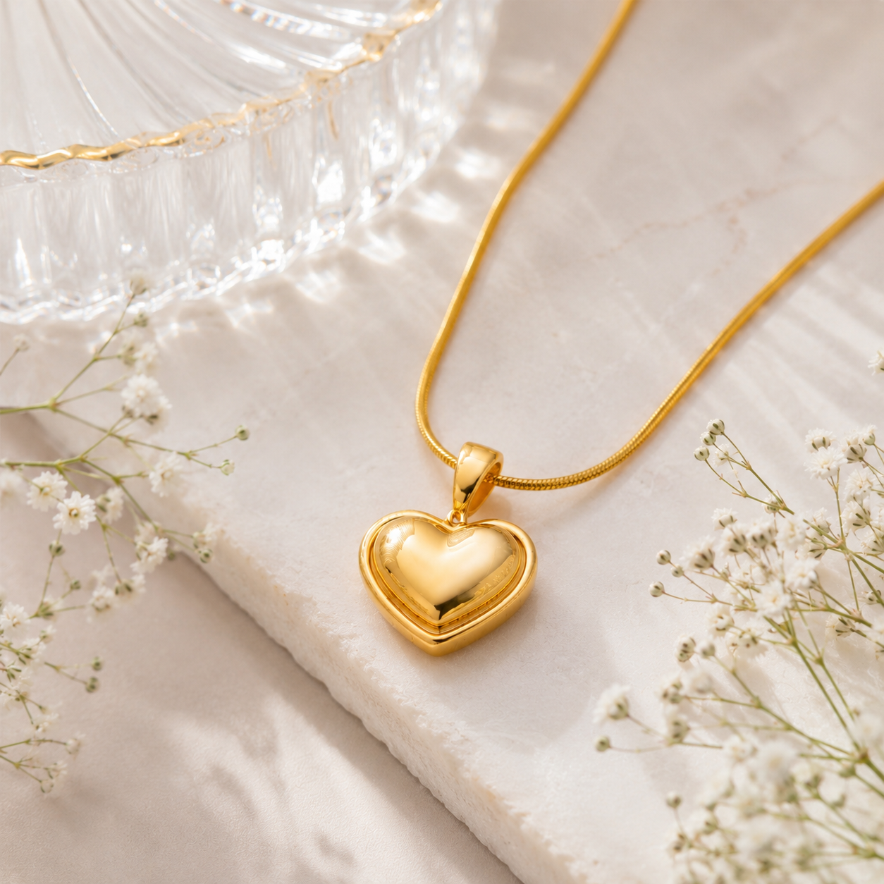 Glossy Heart Locket