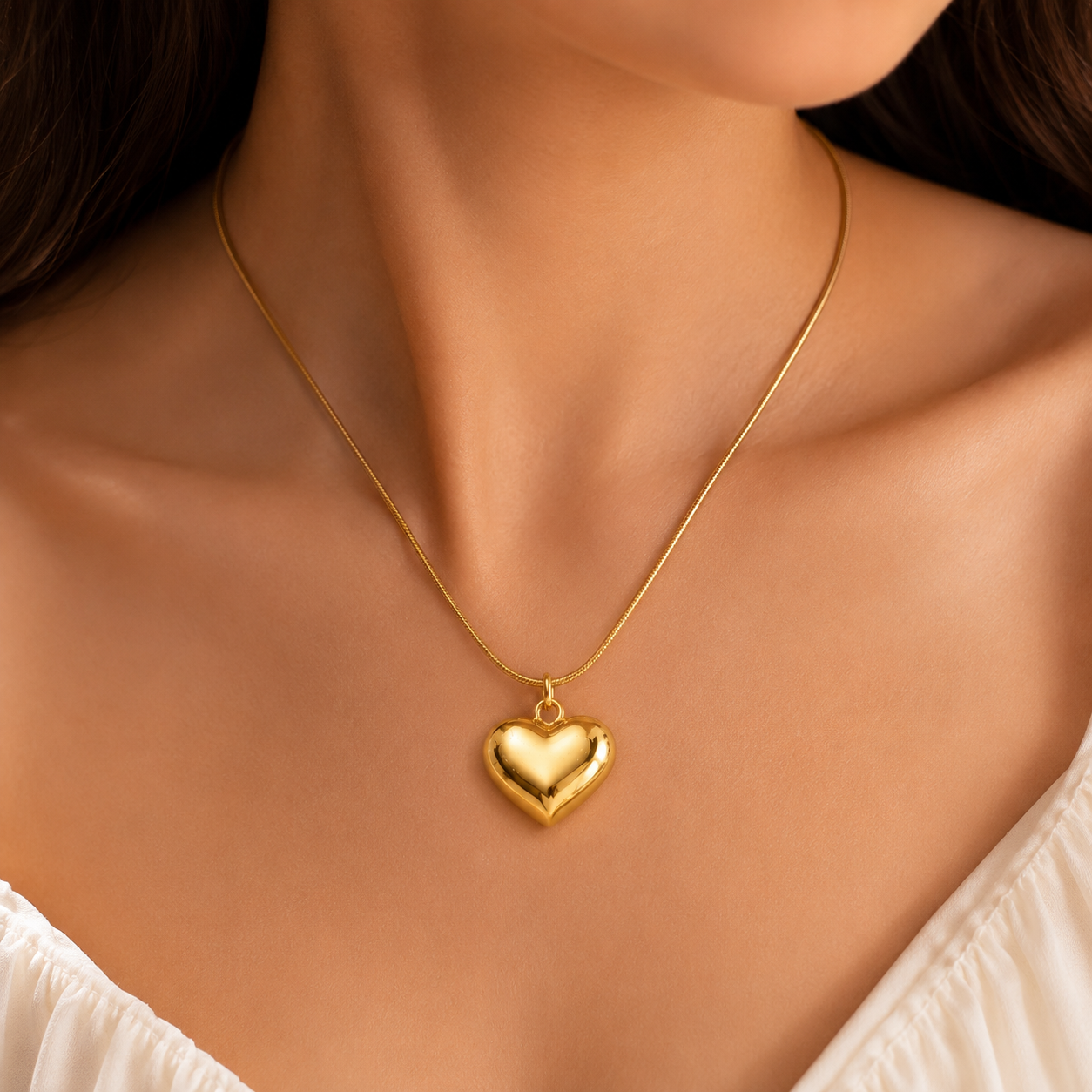 Glossy Heart Pendant